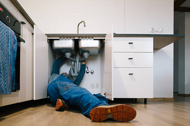 Professional Leak Detection technician working in Chanhassen, MN